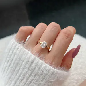 2CT Radiant Cut D Color VVS1 18K White Gold Promise Ring princess cut engagement ring for me Wedding Band Lab Created halo rings for women Brilliance Classic Claw Setting