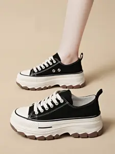 Women's Lace-Up Low-Top Comfortable Fit Sports Shoes, Thick Sole Design, Ideal for Daily Wear and Casual Occasions