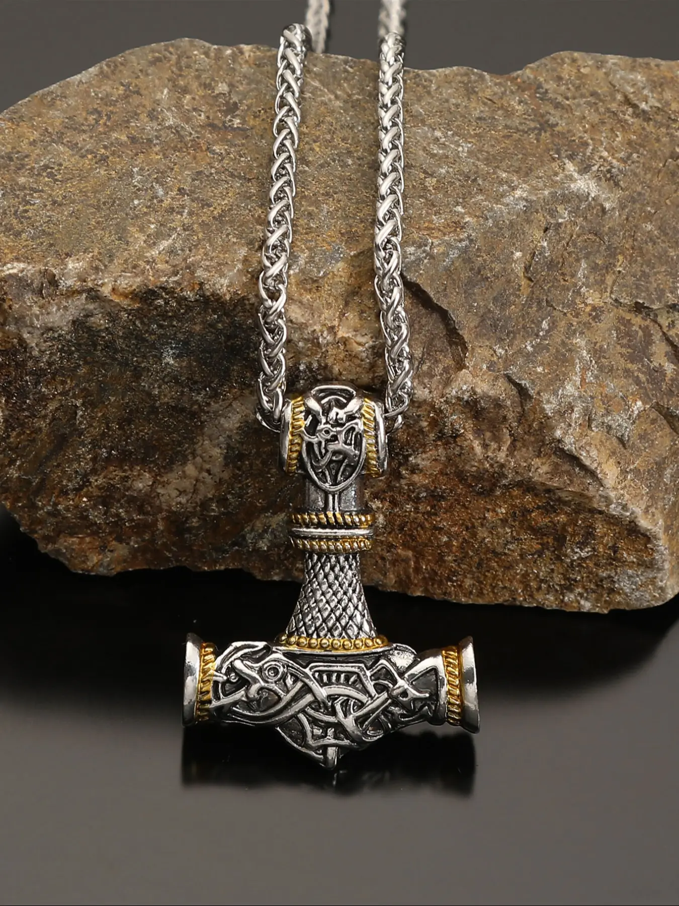 Viking Vintage Rune Hammer Pendant Alloy Necklace, Trendy Fashion Men's & Women's Jewelry, Norwegian Style Durable Fashion Accessory, Perfect Gift for All Occasions