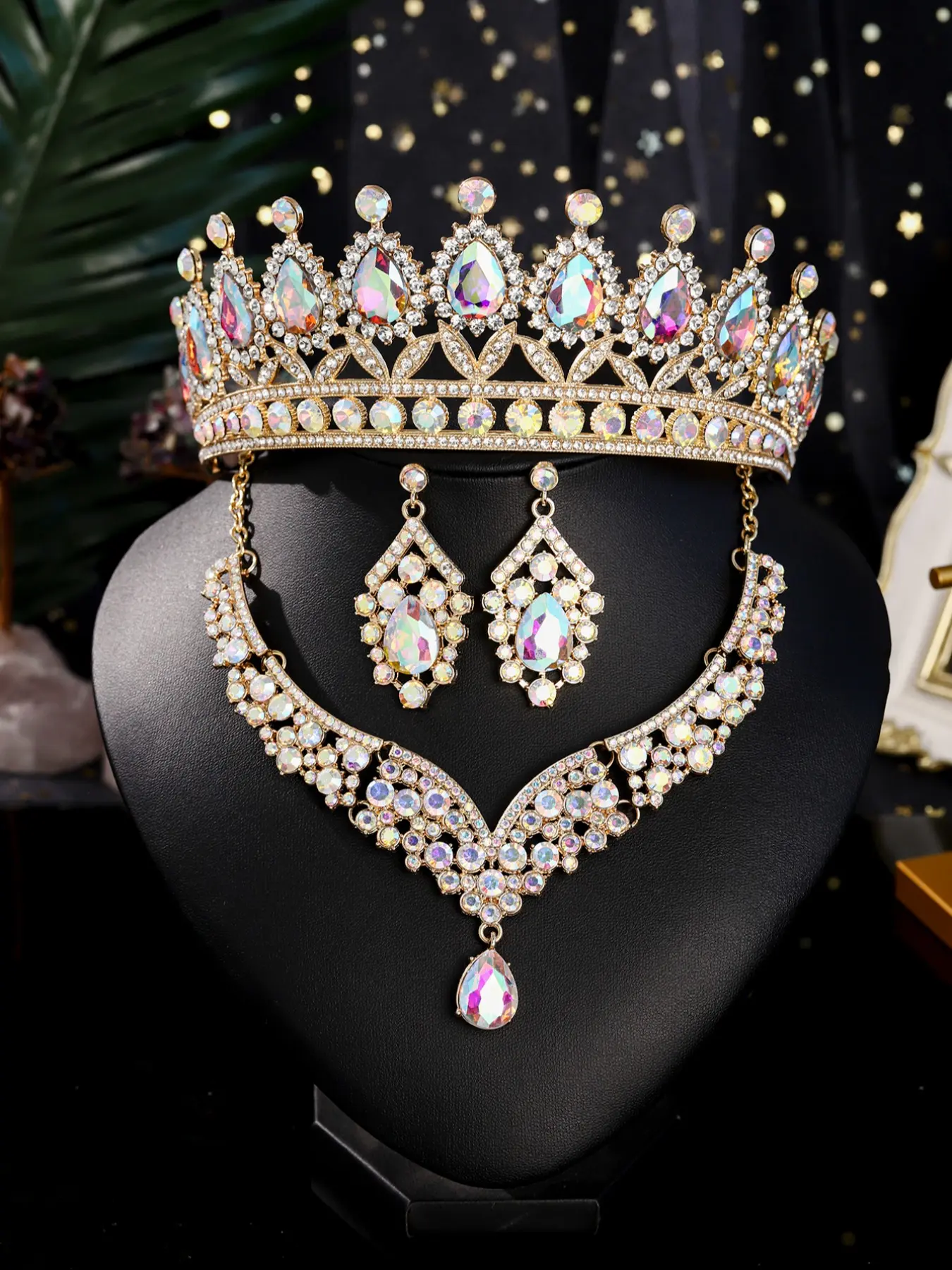 High-End Regal Crown Necklace and Earring Set, Matching Jewelry Set, Elegant Queen Crown, Perfect Wedding Dress Hair Accessory, Bride Jewelry, Bride Jewelry Set For Wedding Day