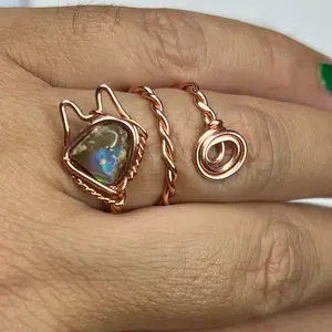 Adjustable Kitty Head Ring - pure copper Wire, Fits Any Finger, Choose Your Crystal