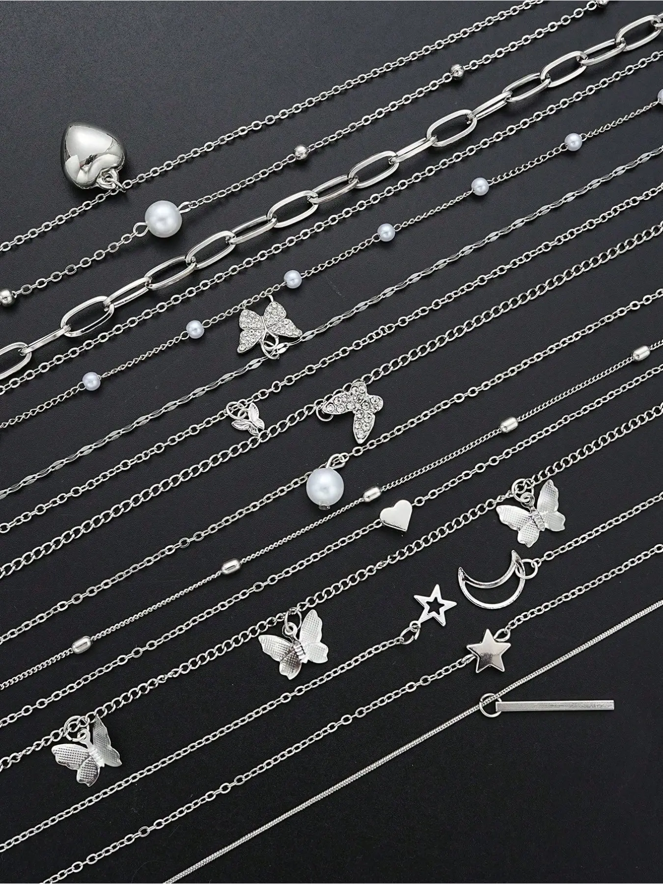13pcsMinimalist Heart, Butterfly, Star, Moon & Stripe Faux Pearl & Rhinestone Dainty Necklaces Set Fashion Jewelry Party For Women, Suitable For Date, Vacation & Daily Wear (Random Pearl Quantity) Faux Pearl Jewelry
