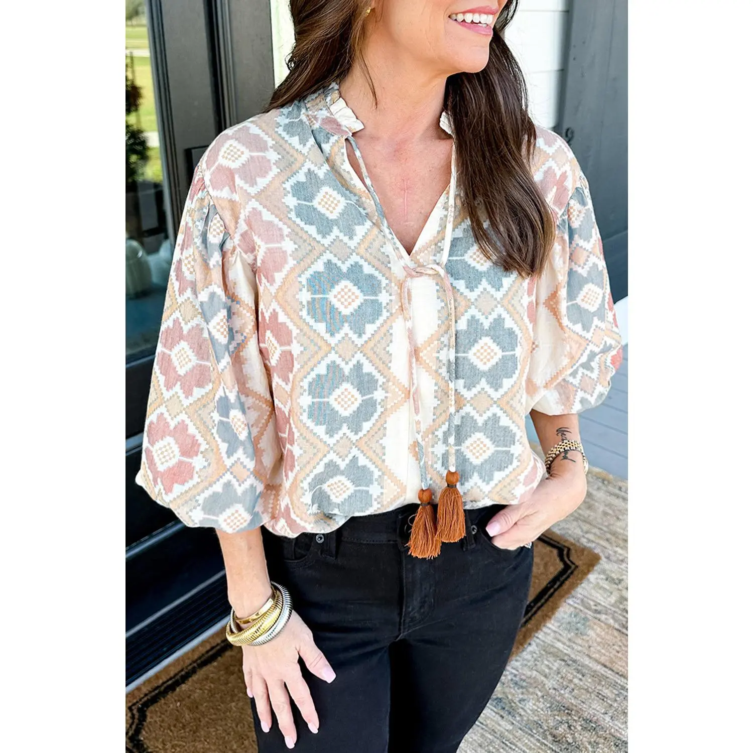 Khaki Geometric Print Tassel Tie Split Neck Balloon Sleeve Blouse