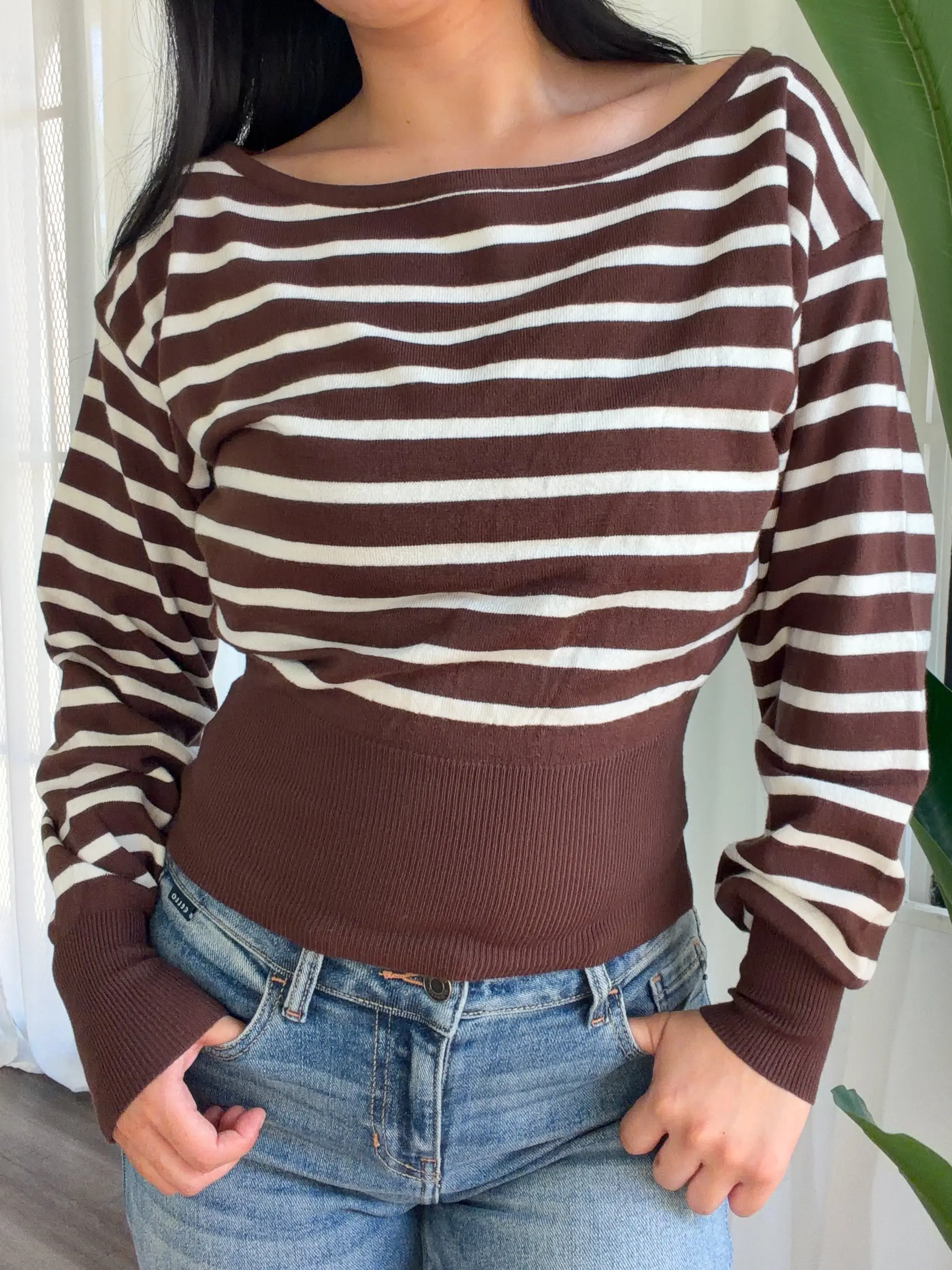 Vanessa Sweater (Chocolate)