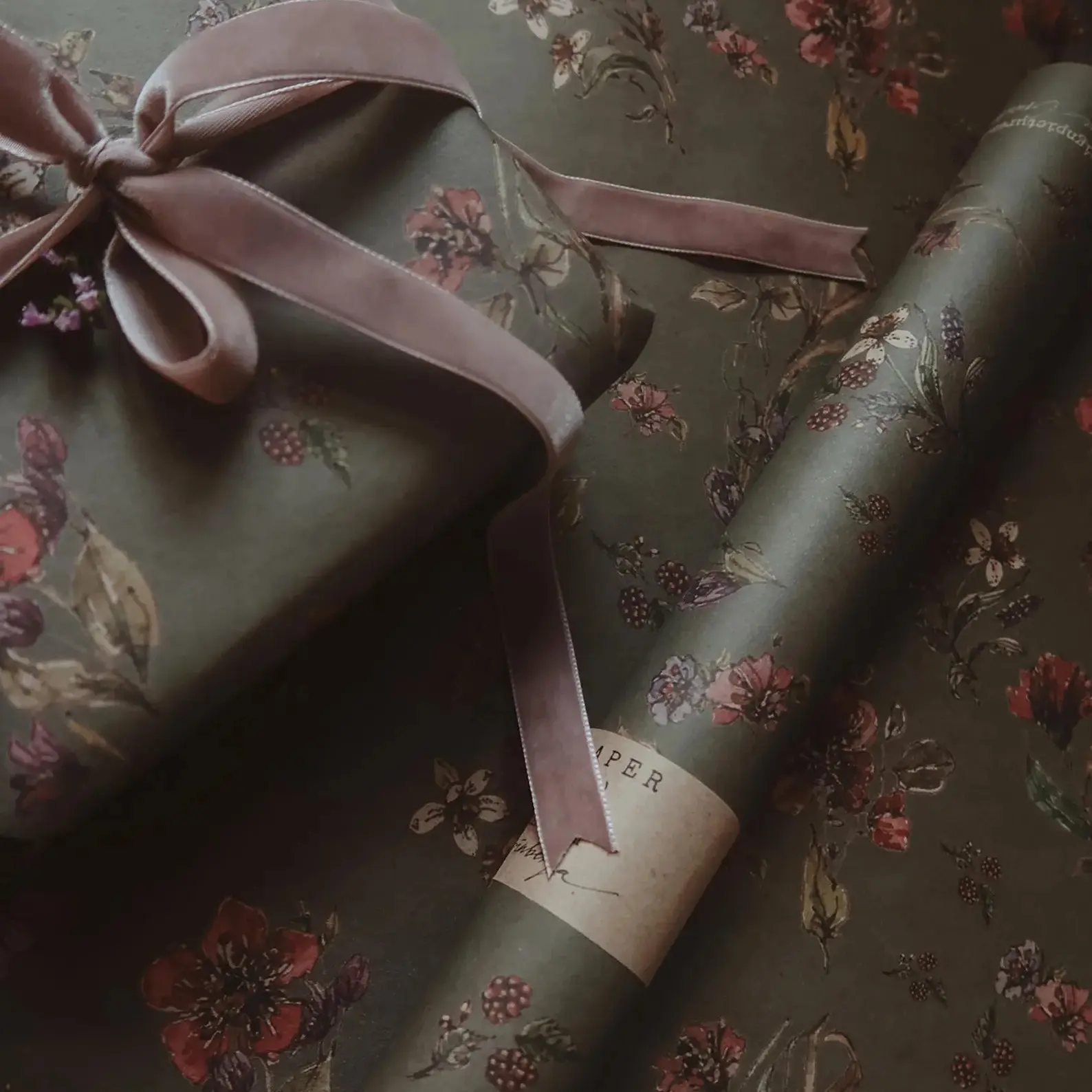 Flowers on dark gray kraft recycled wrapping paper,Gift Wrap,gift wrapping paper,recycled Wrapping paper,gift paper,floral wrapping
