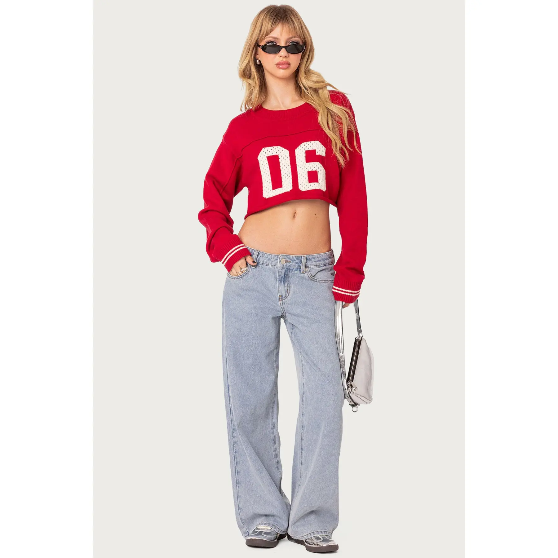 Petite Raelynn Washed Low Rise Baggy Jeans