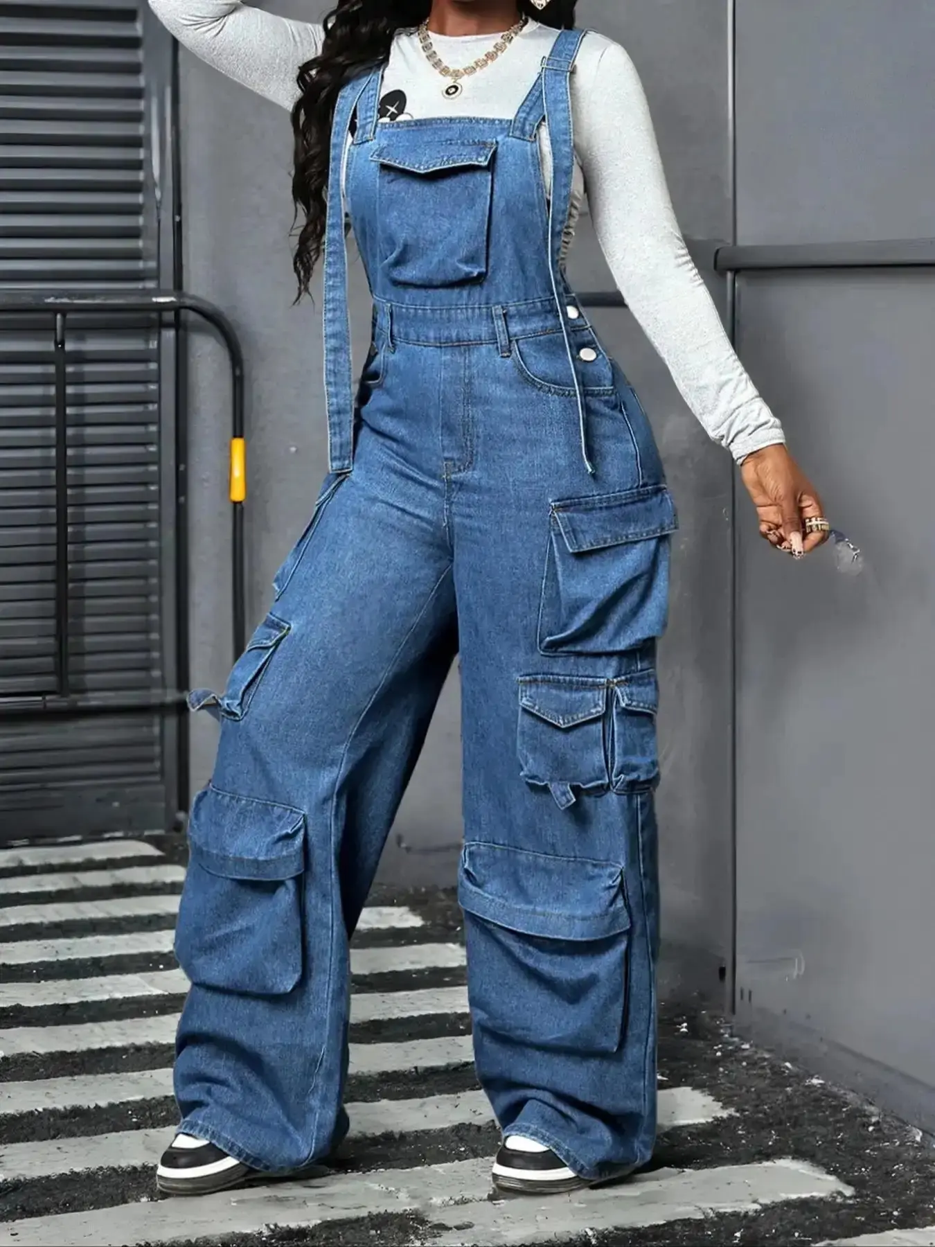 Women's Classic Adjustable-Strap Denim Workwear Jumpsuit Daily Outfits, Casual Comfy Loose-Fit Fashion Style Everyday Overalls, Womenswear, Comfortable and Stylish for Spring and Fall, Well Made, Cold Weather, Easy Fit