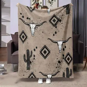 Western Desert Cactus & Bull Head Pattern Blanket, Cow Print Blanket, Soft Throw Blanket, Air-conditioned Room Blanket, Warm Nap Blanket for Home Office Travel Camping