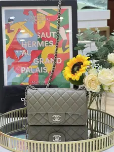 Pre-owned Chanel Leather Shoulder Bags Preloved CF mini Bag 20x13cm 12779