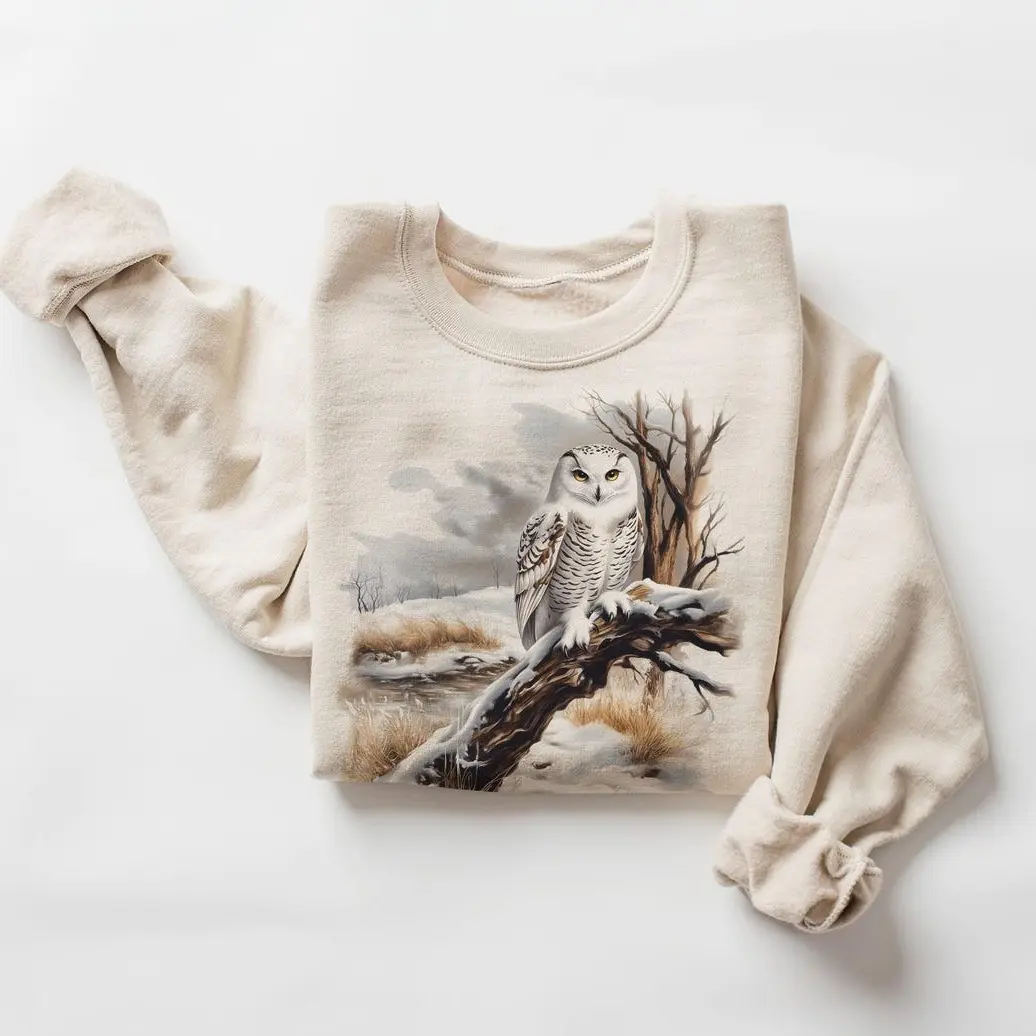 Vintage 90s Snowy Owl Sweatshirt, Unisex Boho Pullover Top with Winter Scene Graphic, Cotton-Polyester Blend