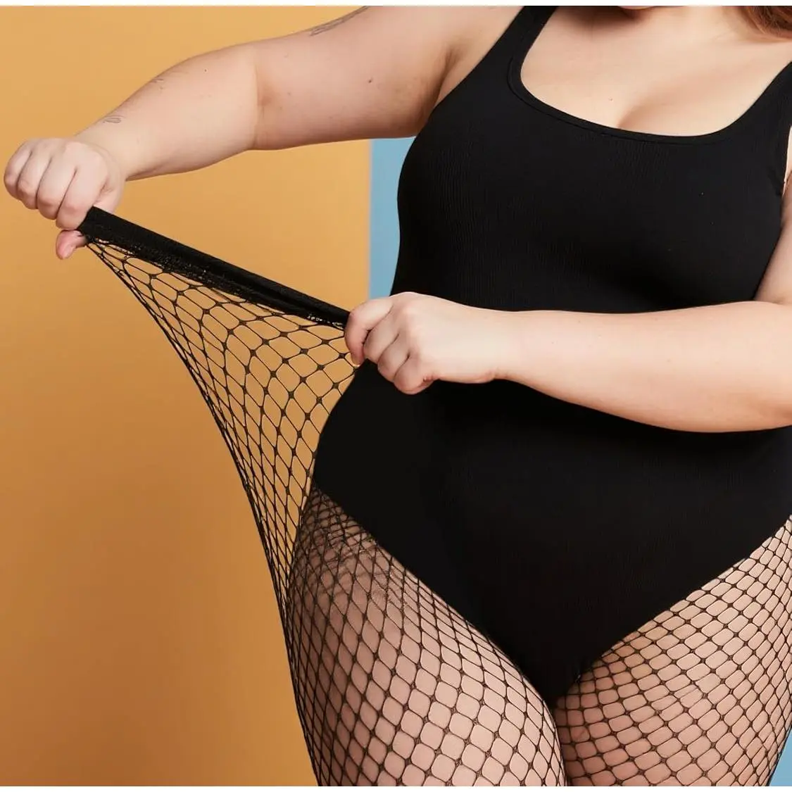 4 Pairs Plus Size Fishnets Tights Sexy Black Fishnet Pantyhose Stockings Cross Mesh Tights Thigh High Stockings Cosplay Fashion Essential Fit Yifanyou Sports