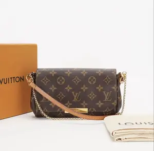 Pre-owned Louis Vuitton canvas Crossbody Bags favourite pm