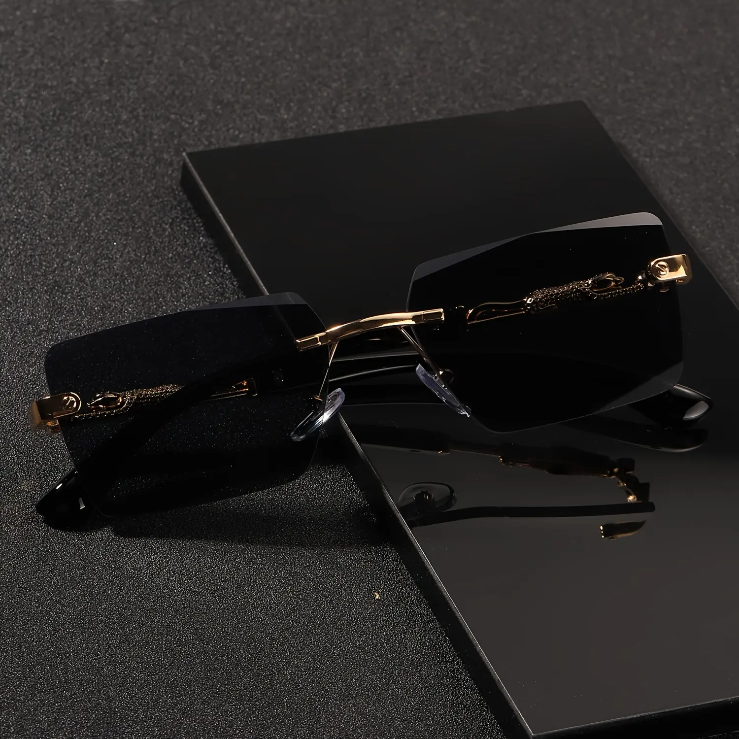 1pc Unisex Frameless Rectangle Chic Sunglasses - Airy Lightweight Nylon Sleek Solid Black Shades, Sun Protection, Party-Ready Look Festive Event & Beach Vacation Party Accessory
