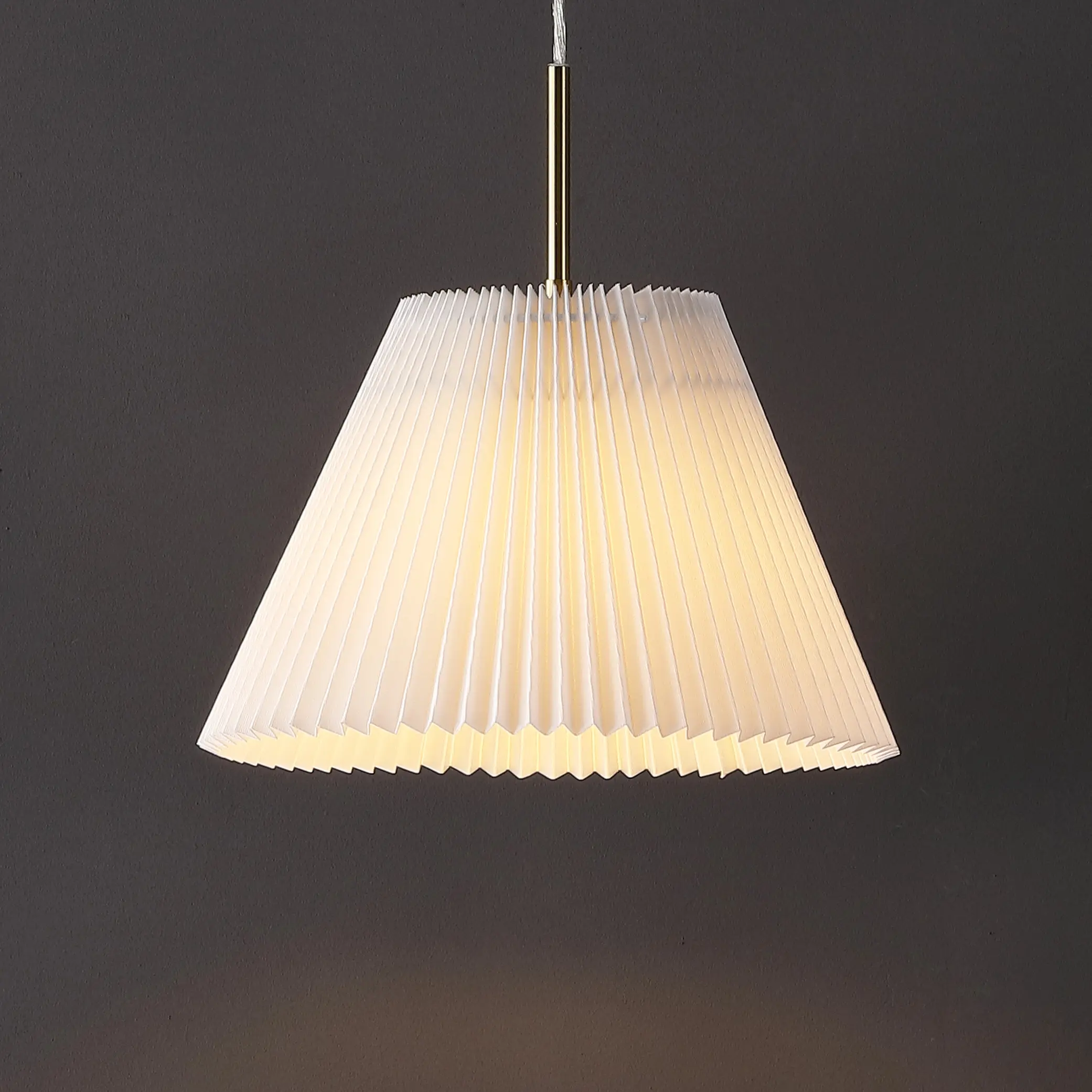 JONATHAN Y Pagoda Contemporary Metal LED Pendant Lamp - Dimmable, Decorative, Metal Construction Lamp-Shaped Ceiling Light for Living Room, Bedroom, Light Up Your Space, Dimmable Lighting, Decorative Lights