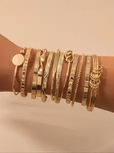 Boho Style Adjustable Metal Bracelet Set for Women, Stackable Bracelets with Heart-Texture Design, Ideal Gift for Friends & Family