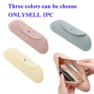 1Count Travel Makeup Brush Holder,Travel Essentials for Women,Silicone Makeup Brush Travel Storage Case,Cosmetic Bag with Magnetic Closure,Makeup Brush Pouch Organizer for Travel, Beauty Organizer