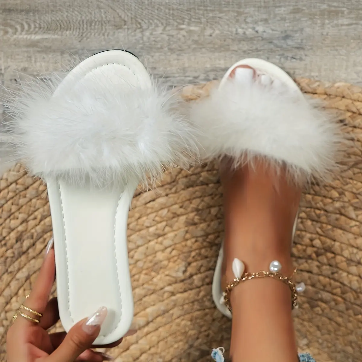 Women's Chic Fluffy Feather Slippers Sandals - Comfy Slip-On, Round Toe Slides for Versatile Casual Wear, Footwear, Synthetic