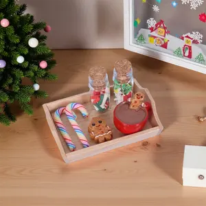 Festive Dollhouse Decor Set 7pcs Christmas Miniature Dollhouse Decoration Set with Gingerbread Men Lollipops and Pallets for Unisex Use