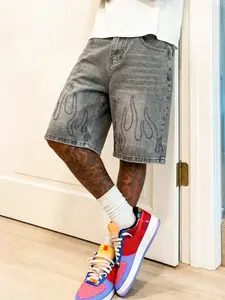 Men's American vintage washed gray denim shorts, wide-leg straight denim shorts with flame print. Y2K street style, skate & hip-hop casual loose summer shorts, ideal as a gift for your husband or boyfriend.