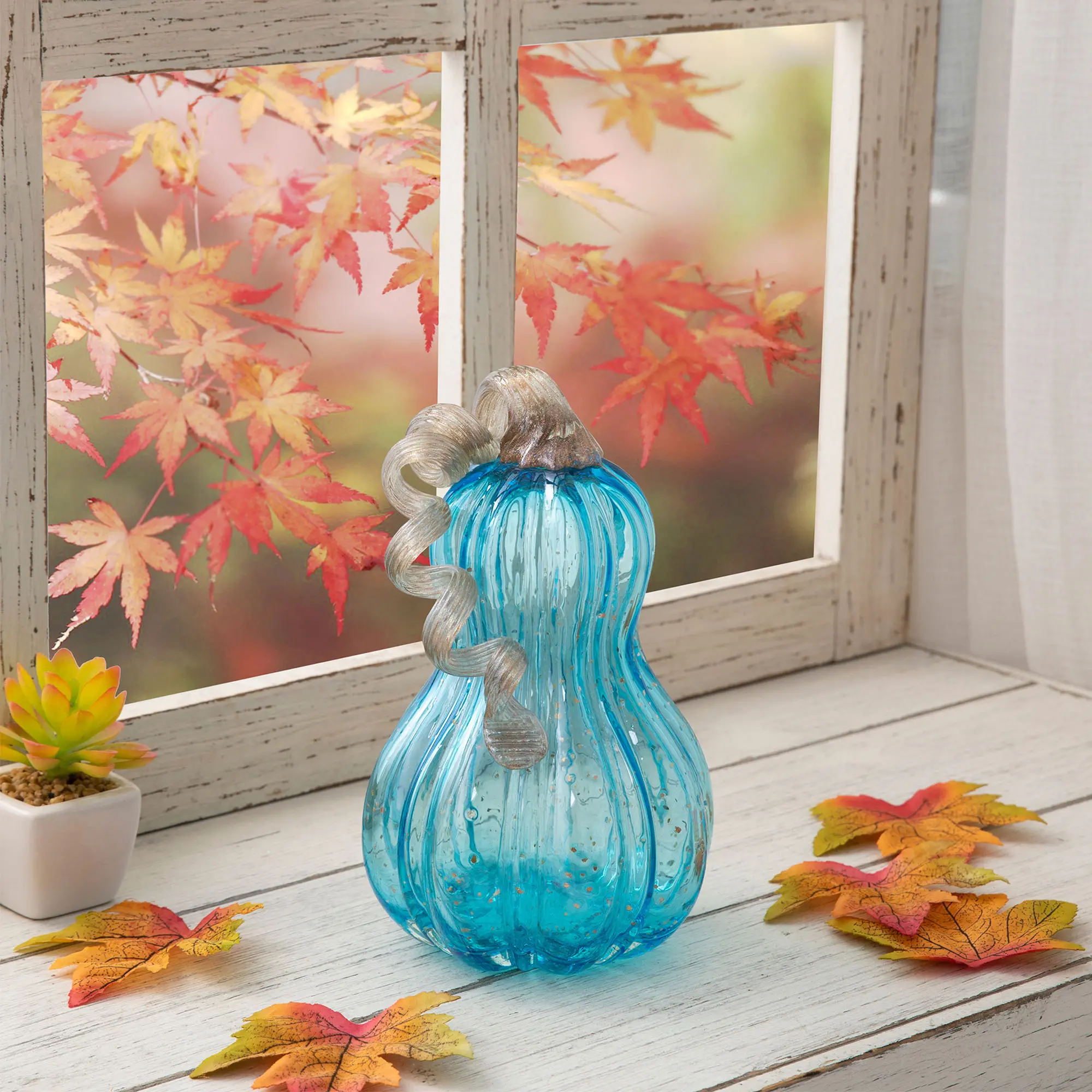 Glitzhome 8.5"H Blue Glass Gourd Decor, Custom Crafted 1-Piece Handmade Art Halloween Ornament for Table Display, Decoration, Table Accent