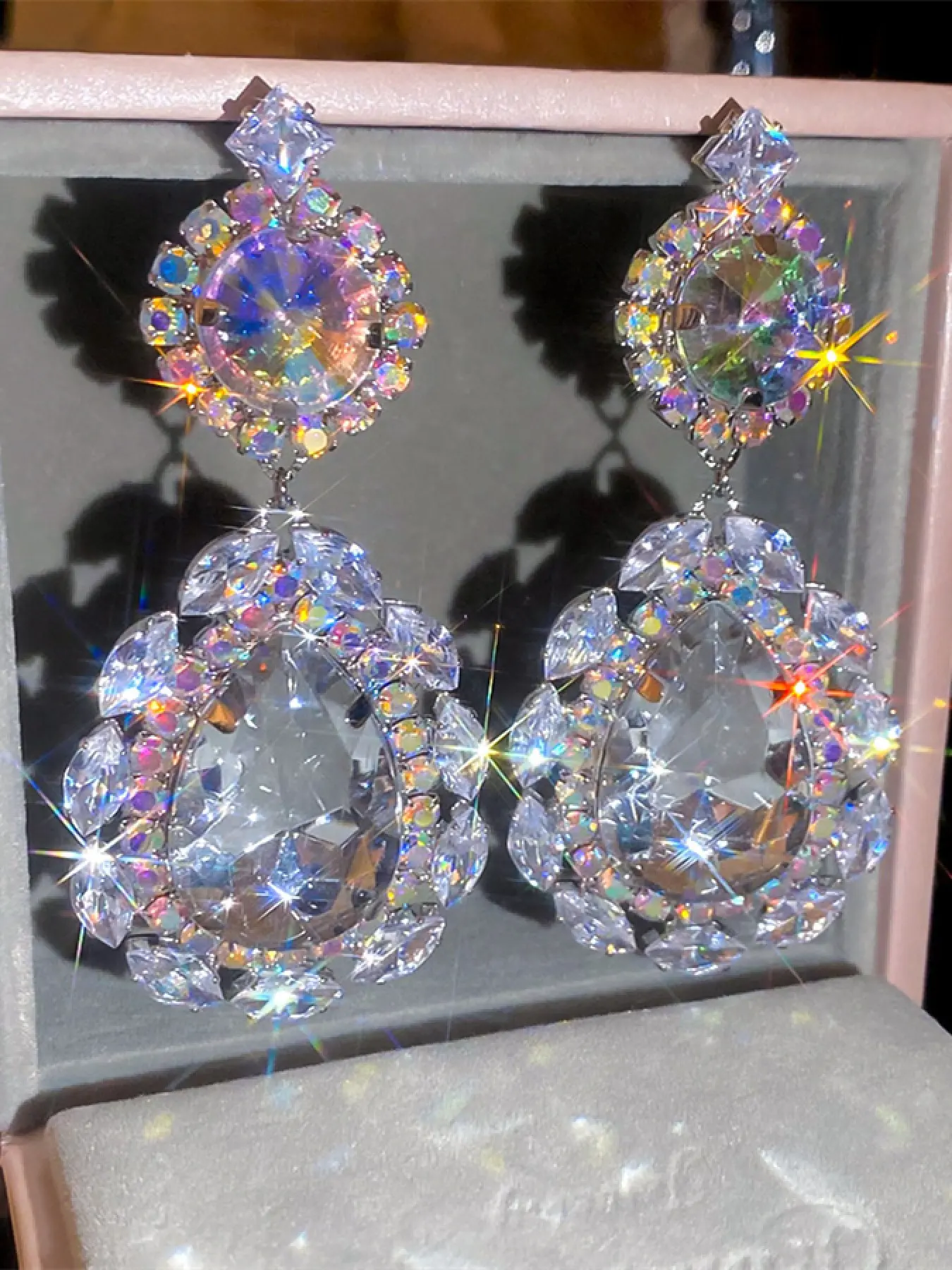 Shiny Crystal Rhinestone Water Drop Earrings Jewelry for Women, Party Wedding Holiday Wear, Unique Design Earrings, Zinc Alloy Flowers Design, All Seasons, Dangle Earrings
