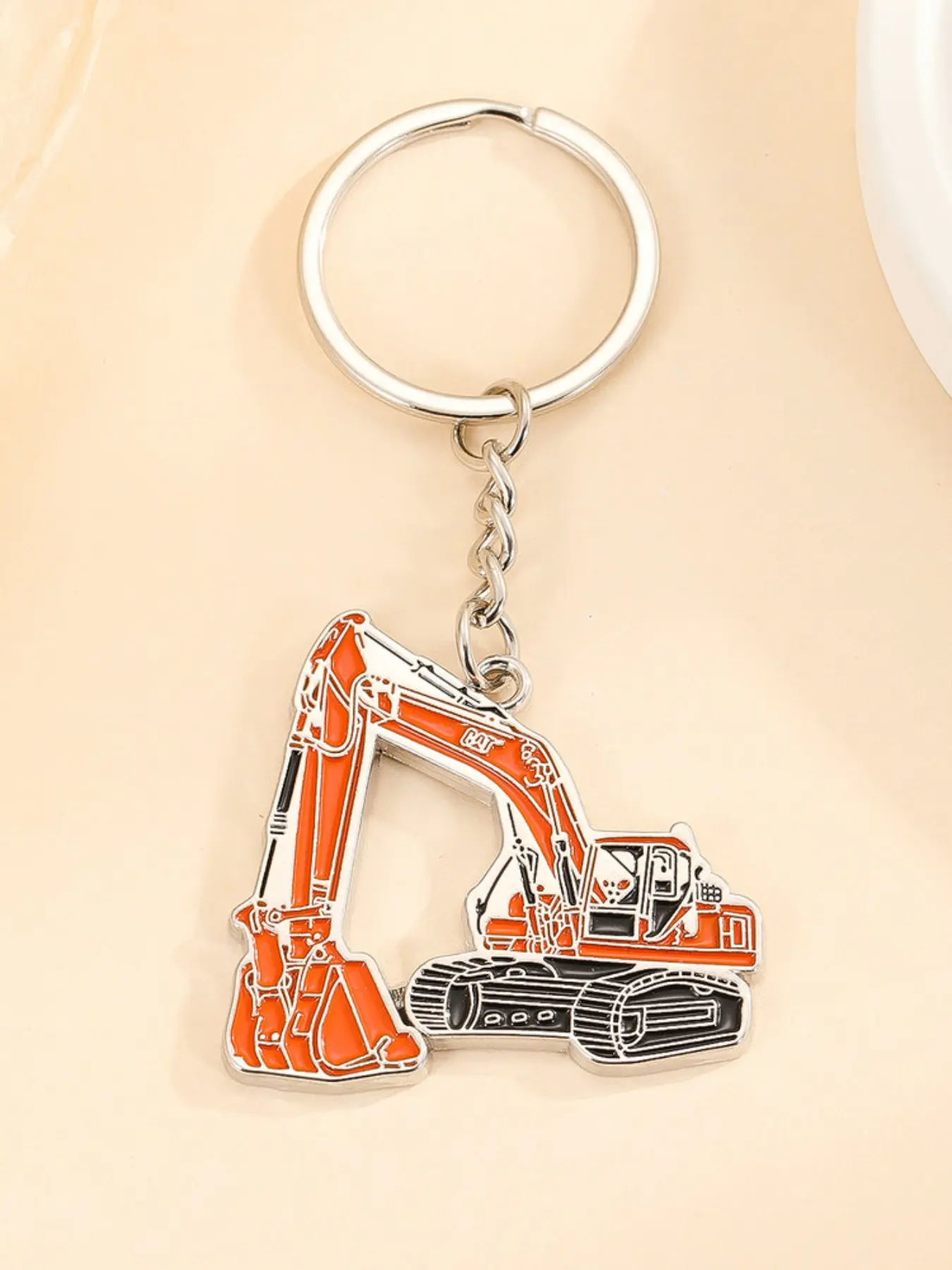 Creative Mini Excavator Keychain, Alloy Material, Perfect for Parties and Gifts, Versatile Accessory for Bags and Clothes, Daily Use Key Holder
