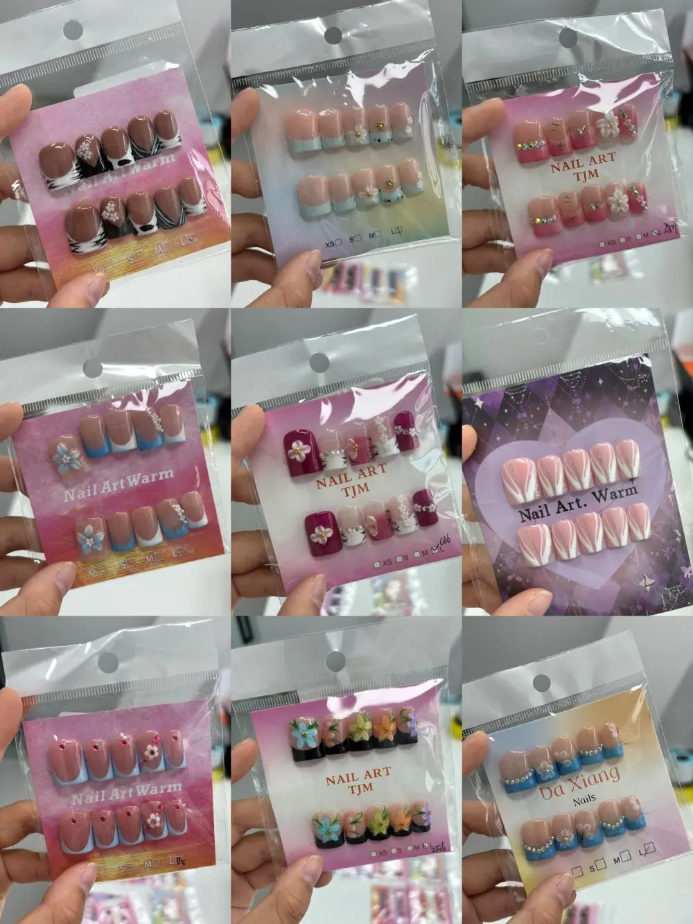 Roxie(16525)gc.$30 for 15 baby duck nails