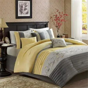212 MAIN Serene Embroidered Reptile & Amphibian Decoration Comforter Set - Queen Size Bed, 7-Piece Comforter Queen Size