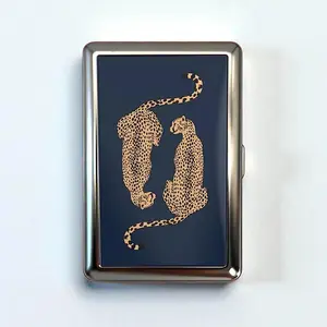 Vintage Metal Card and Cash Case – Portable Organizer for Cards, Cash and Small Essentials with Compact Design