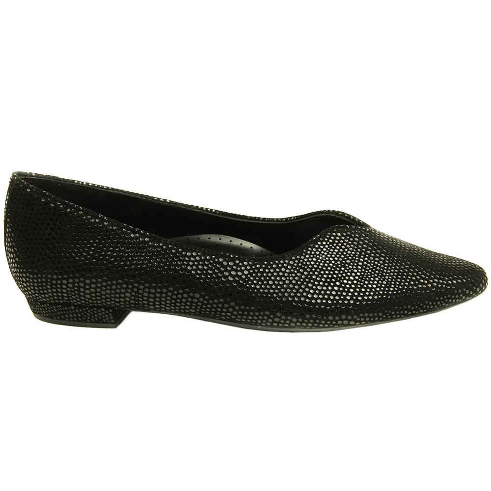 VANELi Womens Ganet Slip On Flats Casual - Black