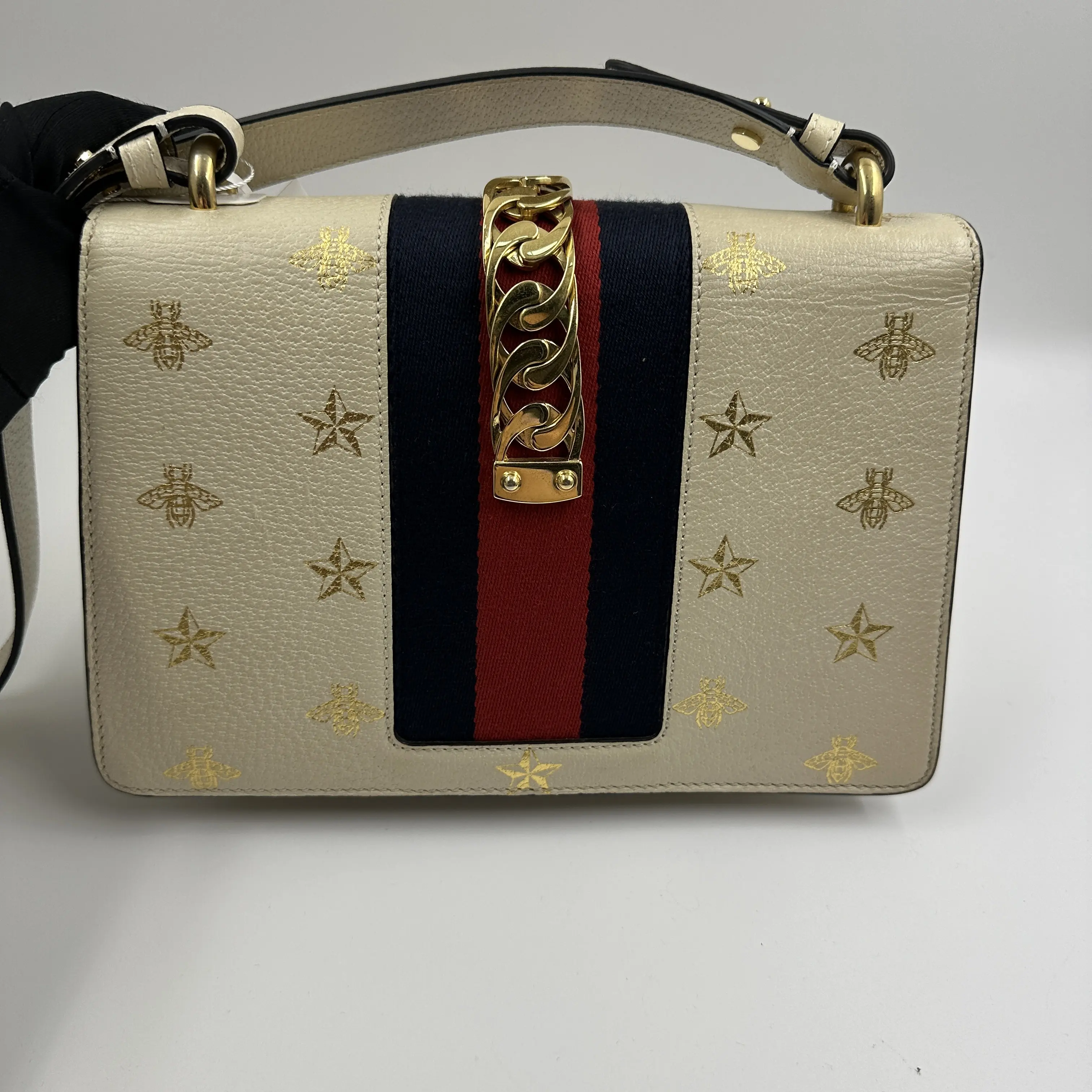 Pre-owned GUCCI Sylvie Shoulder Bag A101197