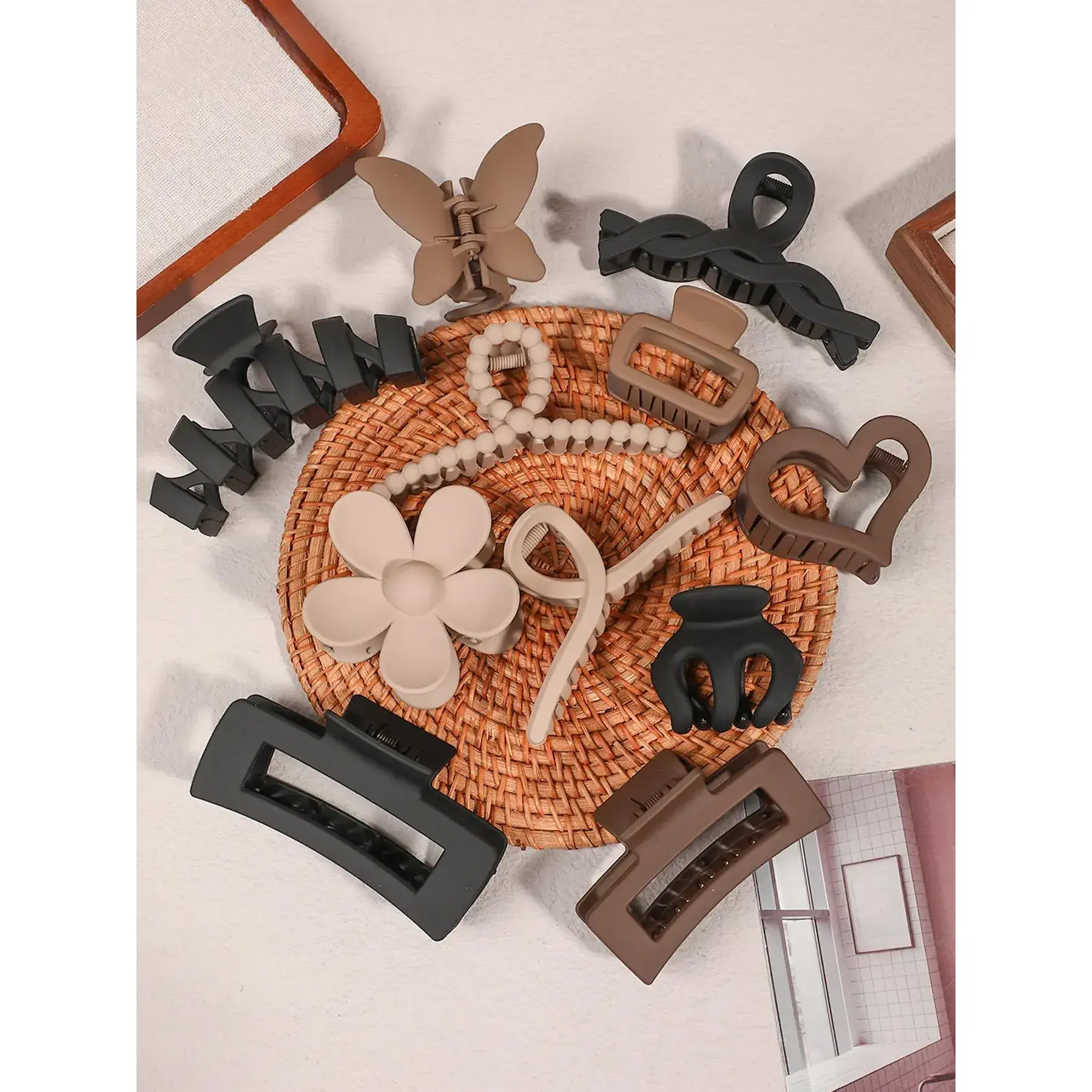 Vintage Style Hair Claws, Casual and Versatile Hair Accessories for Women, Minimalist Headwear Suitable for Thick Hair, Flower, Super Cute Clips Vintage Style Hair Claws, Casual and Versatile Hair Accessories for Women, Minimalist Headwear Suitable for Thick Hair, Flower, Super Cute Clips