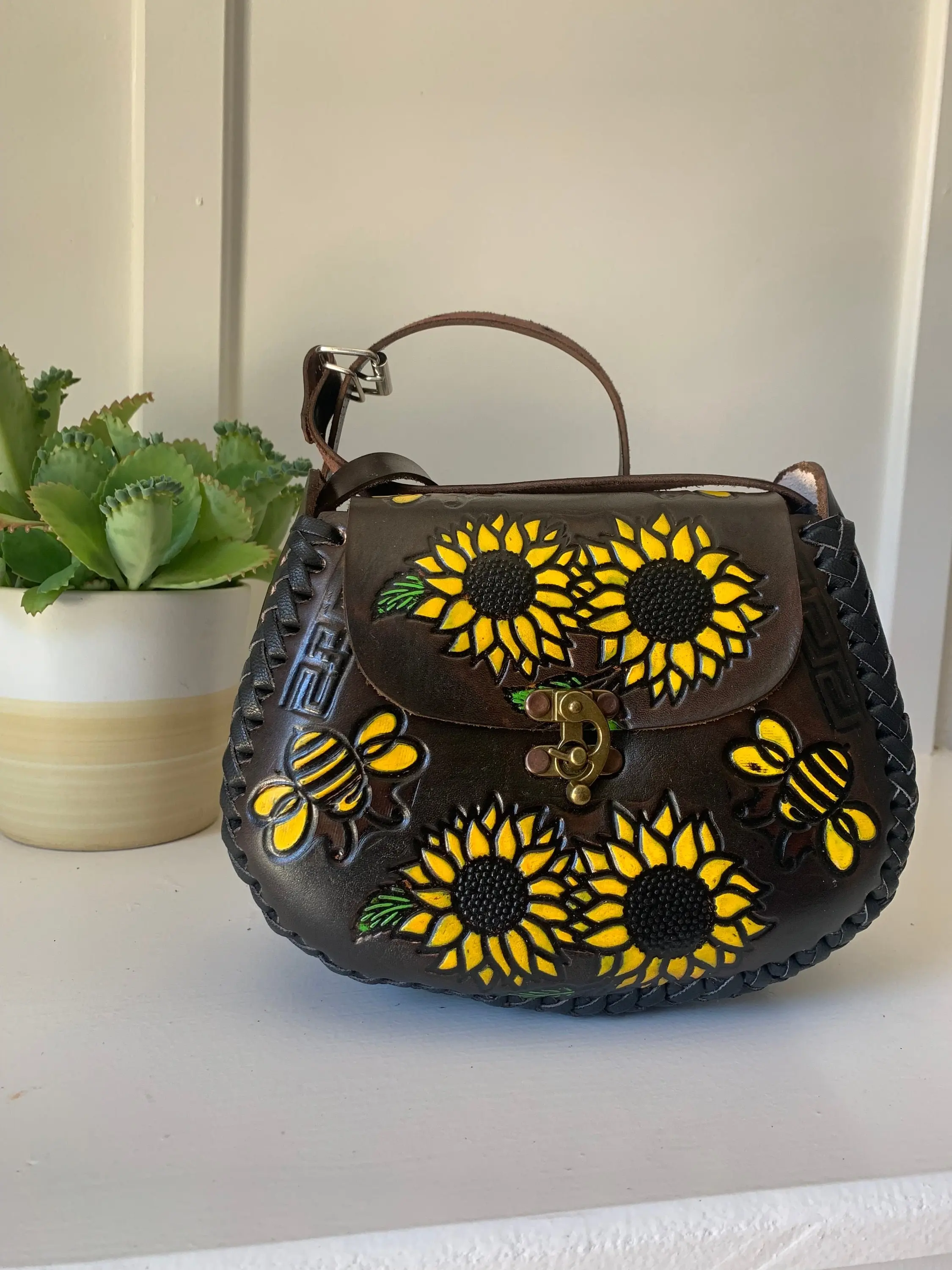 Hand-Tooled Embossed Mexican Leather Sunflower Bumblebee Purse, Handmade Leather Bag, Hand painted