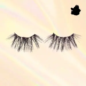 Chile 25mm Open Eye Wispy Dramatic Magnetic Lash Strip - Feathery Flared Design for Bold Volume & Length - Discreet Magnetic Anchors - Luxurious Gold/Silver Case - Includes Free Spoolie - Eyelashes