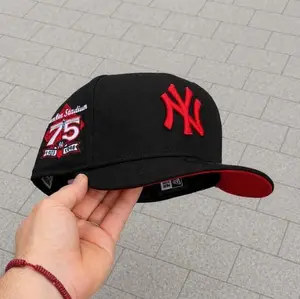 New Era New York Yankees Baseball Cap – Adjustable Snapback Hat Unisex Streetwear Hip Hop Style New Era Inspired