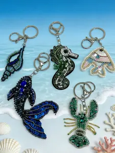 Cute Summer Beach Starfish Ocean Turtle Lobster Shell Bag Charm, Sparkly Bag Charm, Stylish Playful Charm, Casual Fashion Full Rhinestone Accessory for Bags, Bag Charm Keychain
