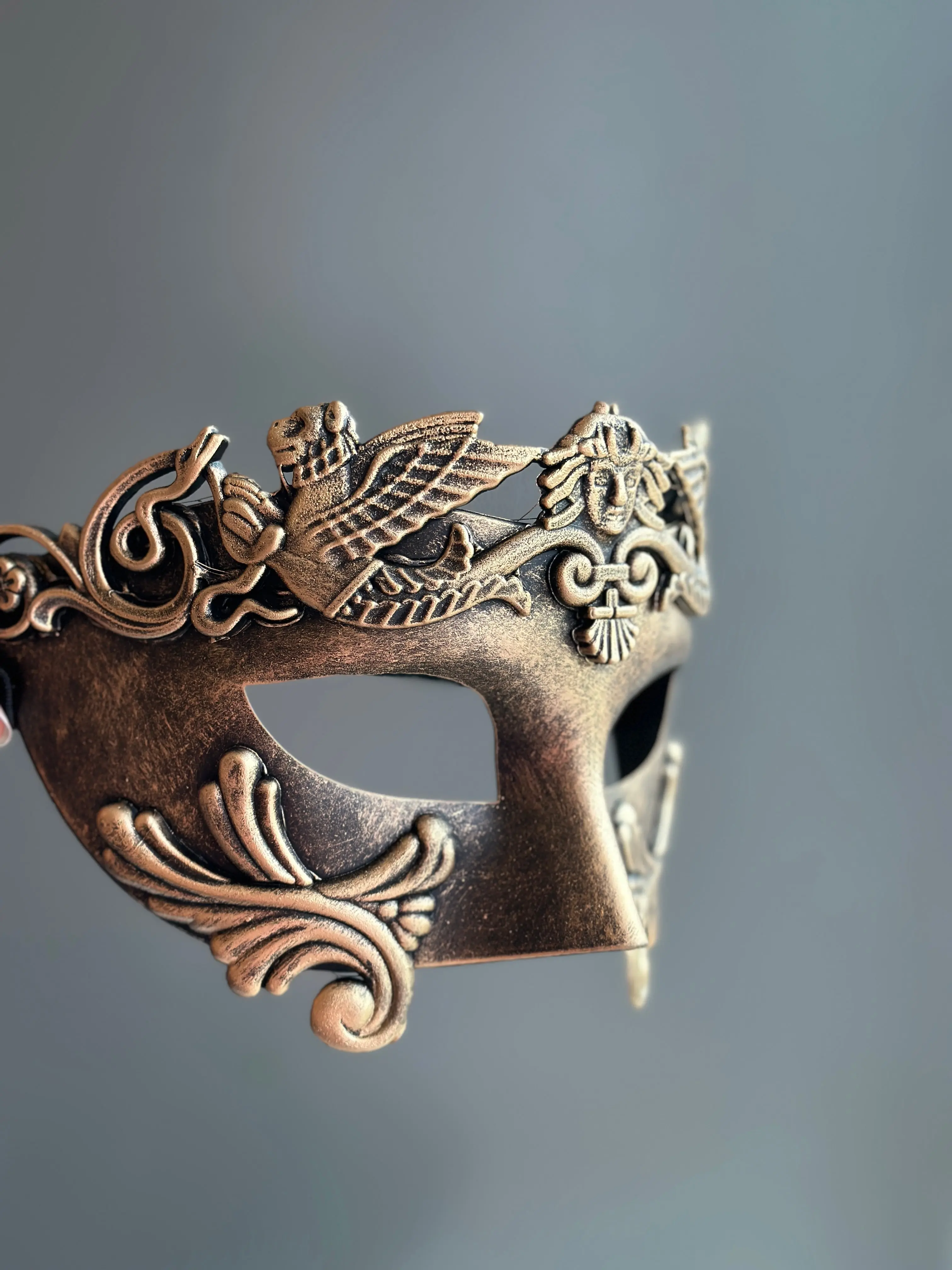 Gladiator Mask - Gold/Black