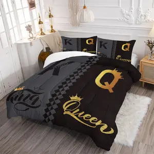 2/3 Piece King & Queen Crown Bedding Set, Luxury Alphabet Print Quilt and Pillowcases, Pillow Inserts Not Included, Create A Unique Artistic Touch for Your Bedroom, Full Size, All Seasons, Bed Sheets Set