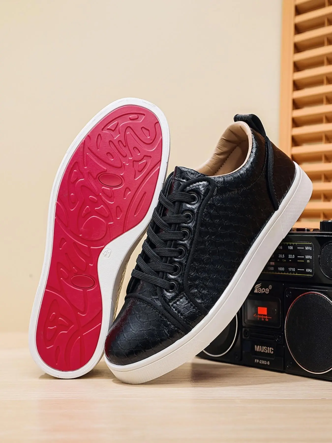 Men's Fashion Simple Casual Style Shoes, Sole Rubber Scales Pattern Upper Design, Daily Wear Business Walking Shoes, Comfortable and Stylish, Casual Trainers, Training, Trainer, Sneaker, Sports Shoes, Footwear