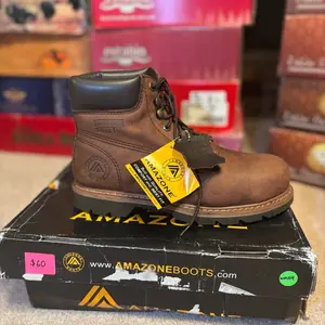 AMAZONE Goodyear Welt Men’s Work Boots - size 9 1/2, Heavy Duty, STEEL TOE