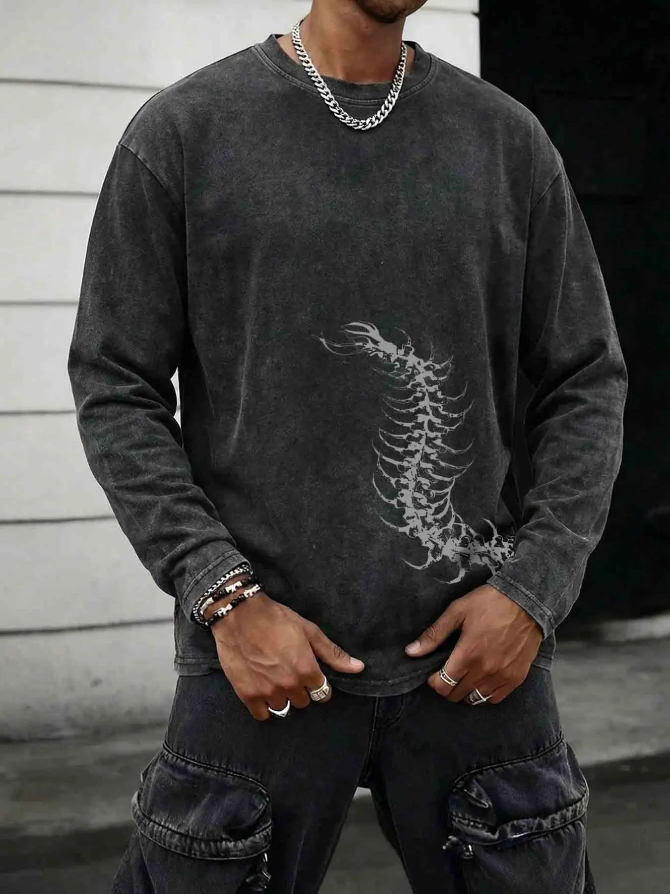 Men's Washed Vintage Round Neck Long Sleeve T-Shirt, Apparel T Shirt, Casual Streetwear, Fashion Tee for Daily Wear, Comfortable Cotton Material, Perfect for Spring & Fall, Menswear