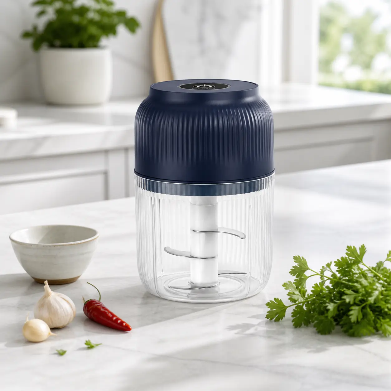 【Flash Sale】Electric Garlic Chopper, 300ML Cordless Food Processor with 4 Sharp Blades, Mini Vegetable Chopper for Garlic, Onion, Ginger, Chili and Meat, Practical Halloween Gift for Home Cooks, Food Lovers and Kitchen Enthusiasts