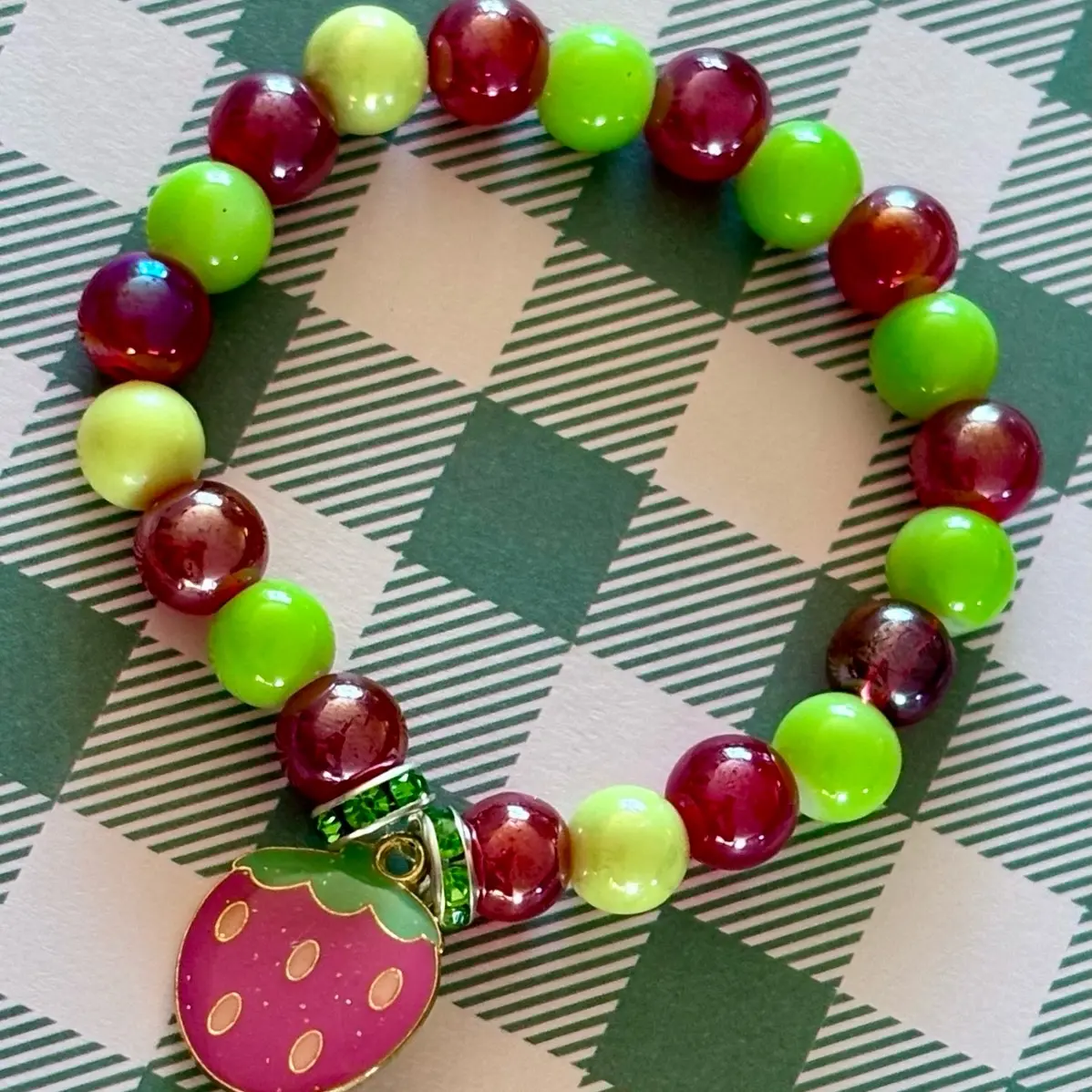 Strawberry Bead Bracelet for Women - Handmade Fashion Accessory