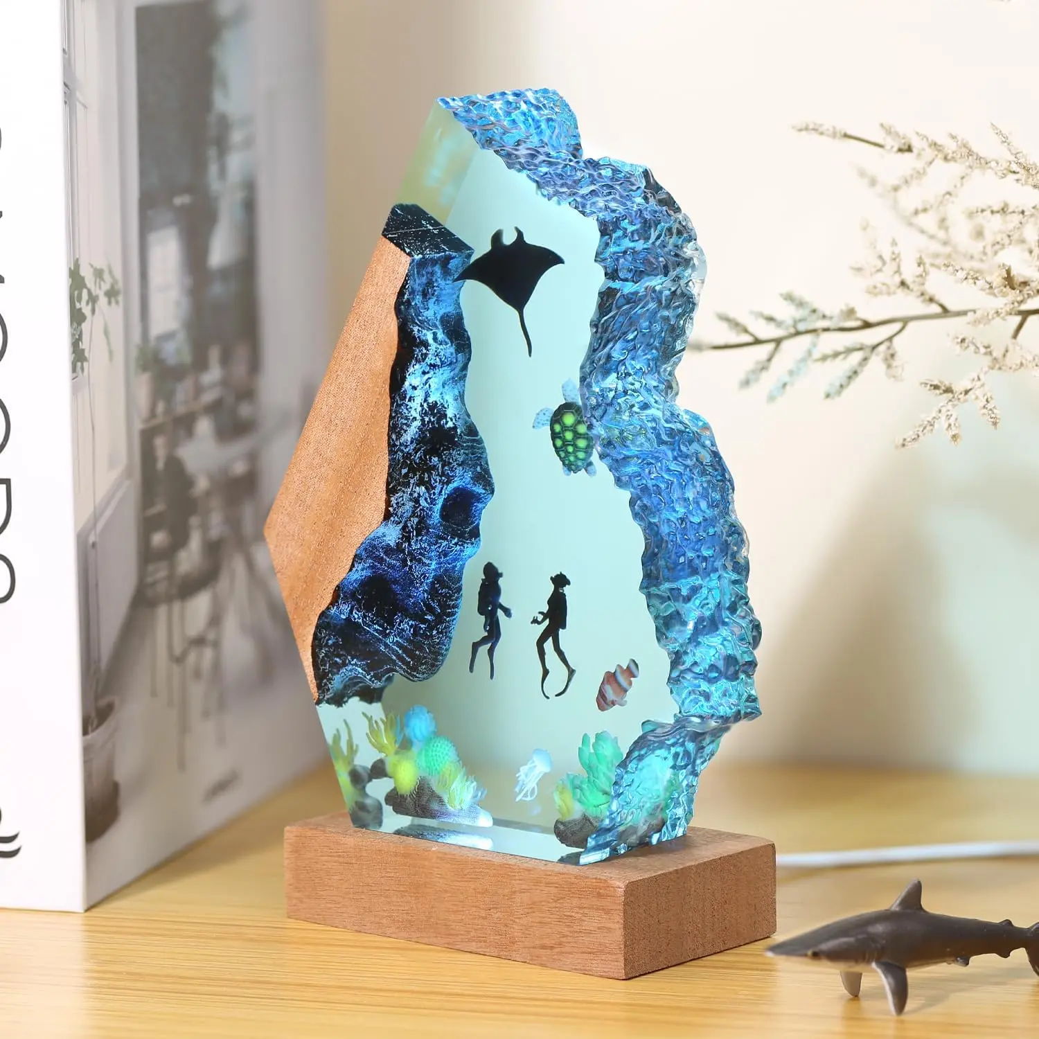 Handcrafted Resin Ocean LED Lamp with Wooden Base - Scuba Diving Themed Decorative Lighting, Ideal for Bedroom, Housewarming & Birthday Gifts for Adults