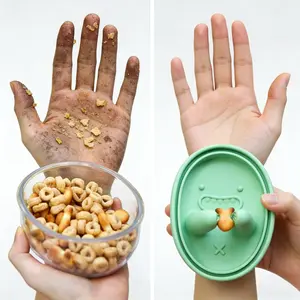 Leak-Proof Silicone Snack Box“No more dirty hands while snacking!  This lid is genius #SnackHack #MomEssentials”“My kids stopped making messes with this snack bowl!  No more crumbs everywhere #ParentingWin” & snacks fresh  #PicnicHacks”