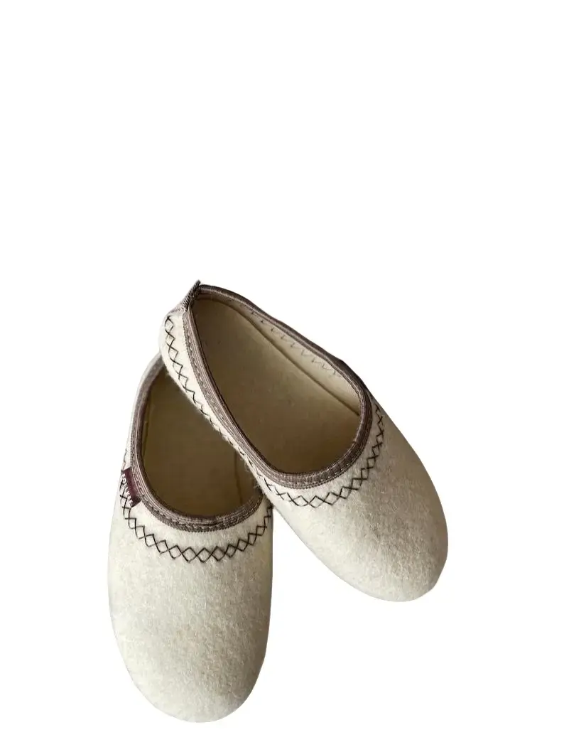 Women's Slippers Beige / Ultra Light / Wool Felt Blend/ Slip on/ Cute Slippers