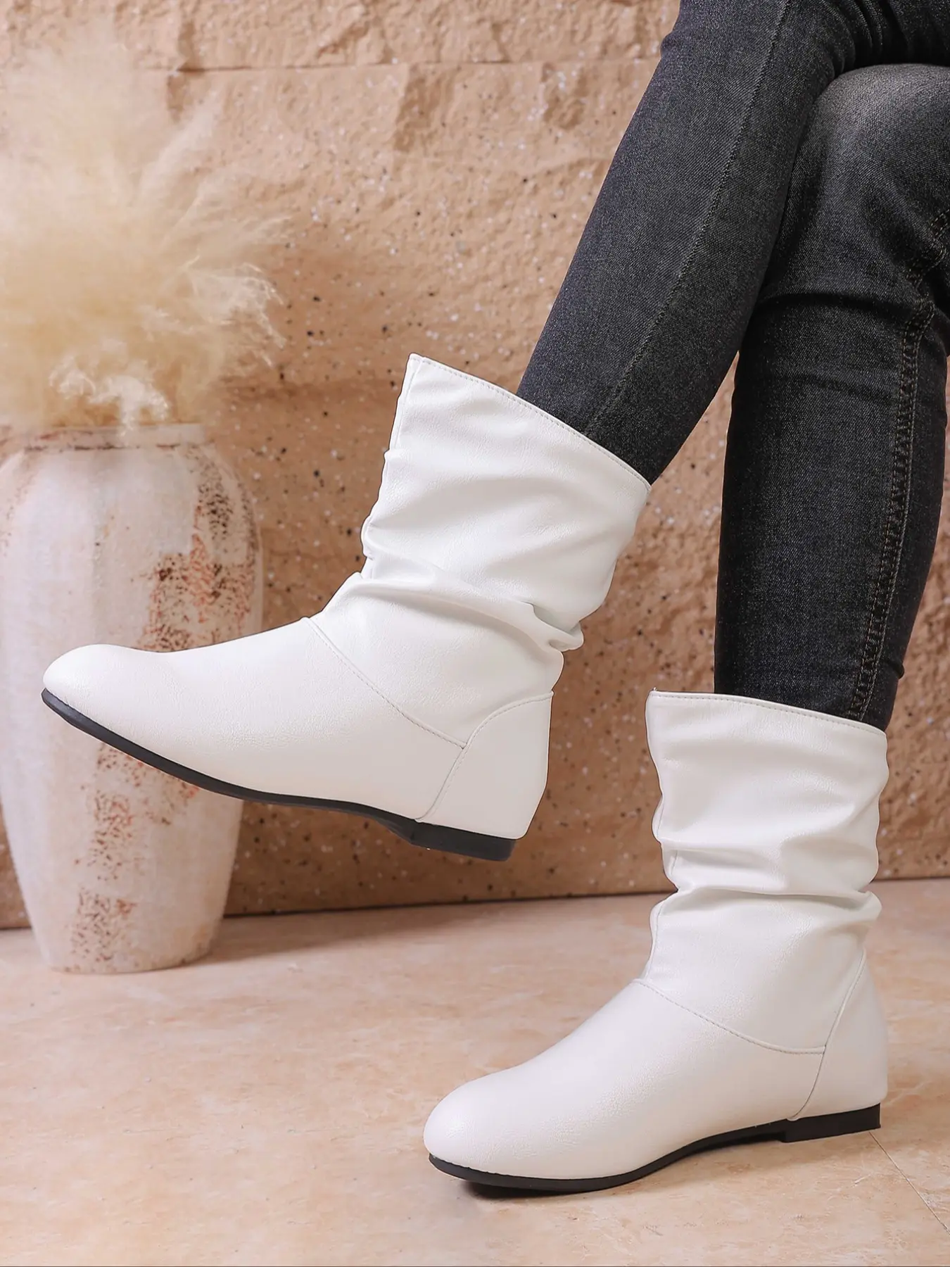 Women's Long Boot Flat Bottom Riding Boots, Fashionable and Comfortable Footwear, Stylish Ladies' Shoes for Everyday Wear