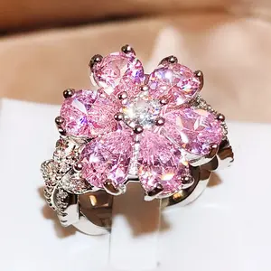 JJ CHIC Women's Pink Floral Zircon Ring, Unique and Trendy Jewelry for Women Daily Wear Solitairering