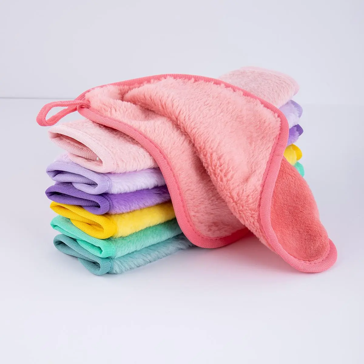 Random Color Reusable Flannel Face Cloth, 7 Counts Fleece Facial Makeup Remover Towels, Makeup Remover Towelettes, Make Up Towels, Face Cloths for Washing Face, Facial Cleansing Cloths, Makeup Washcloths, Summer Gifts