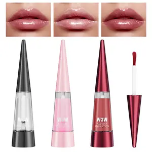 Hydrating Lip Oil with Lightweight Shine, Moisturizing Non-Sticky Formula for Soft Glossy Lips, Smooth Glide Applicator for Comfortable Daily Wear.